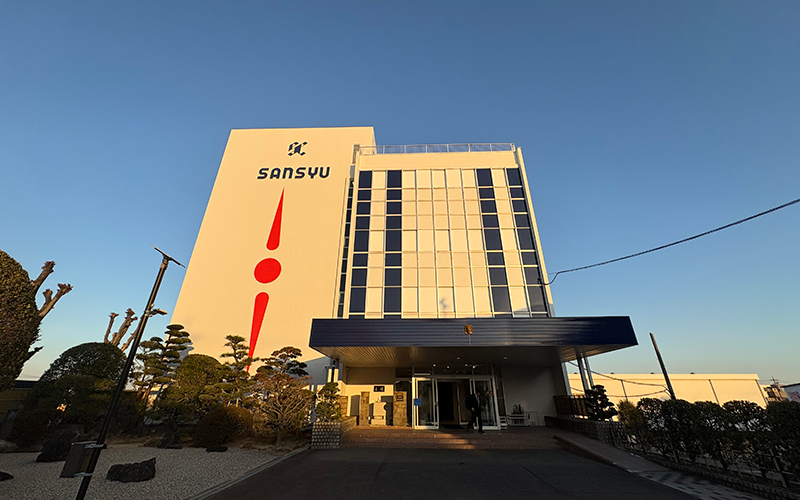 takahama_facade